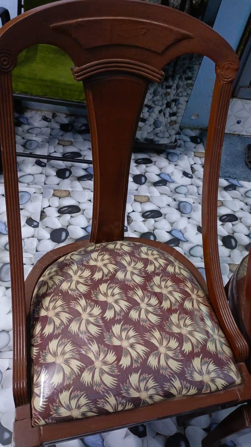 Dining table 5