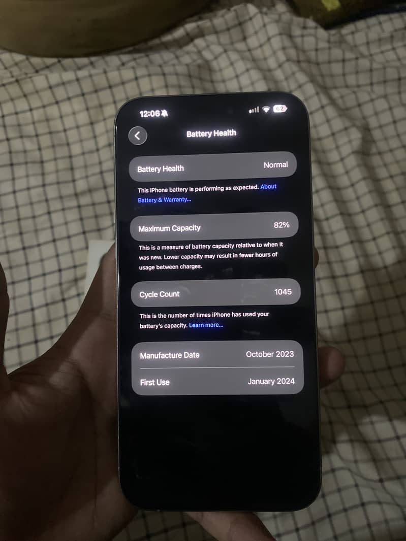 Apple iPhone 15 Pro Max 6