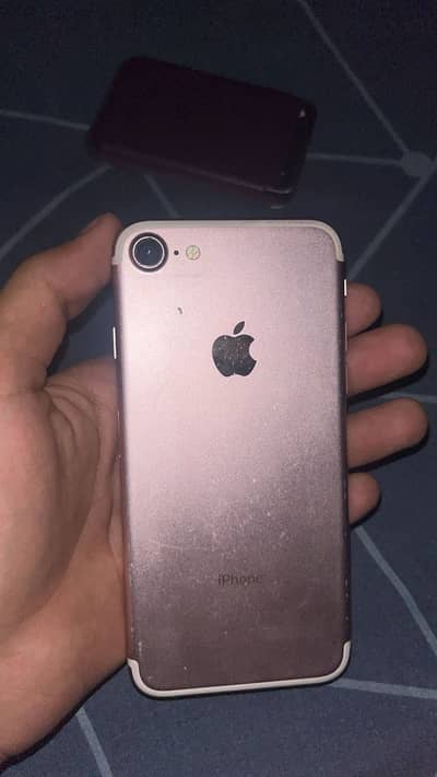 Apple iPhone 7