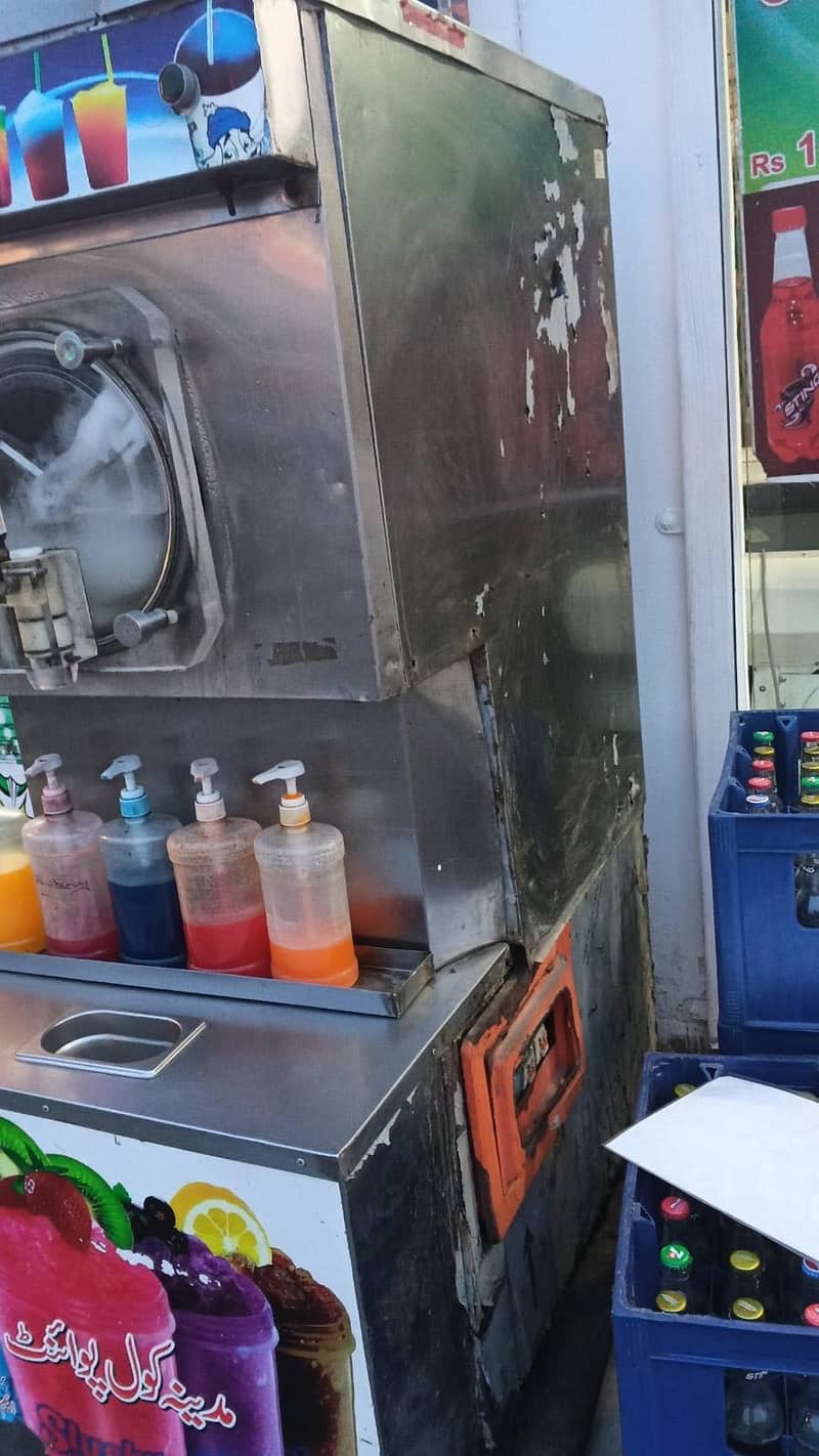 Slush Machine 1