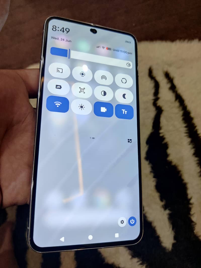 Google Pixel 8 Pro 10