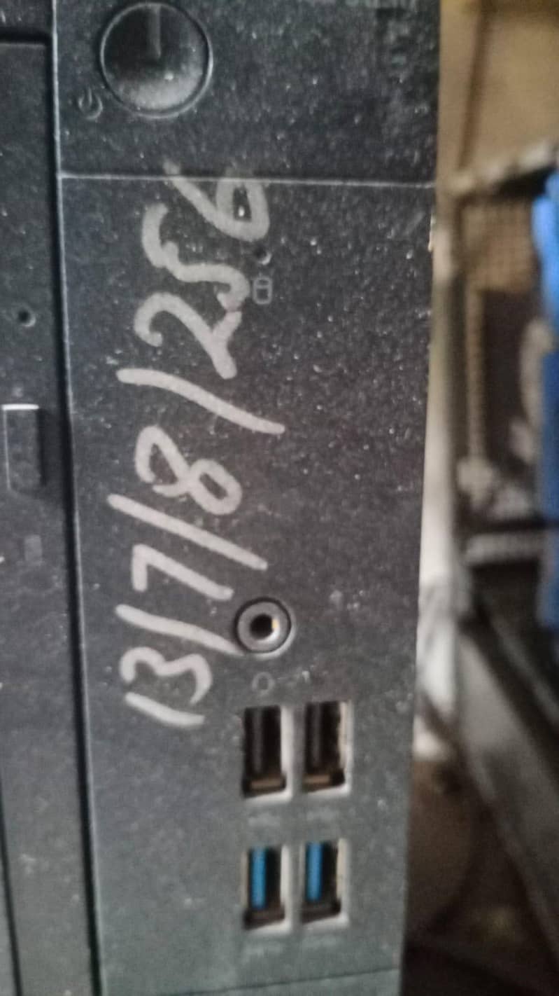 computer and lcd 1