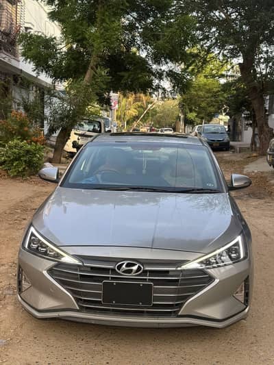 HYUNDAI ELANTRA GLS 2.0