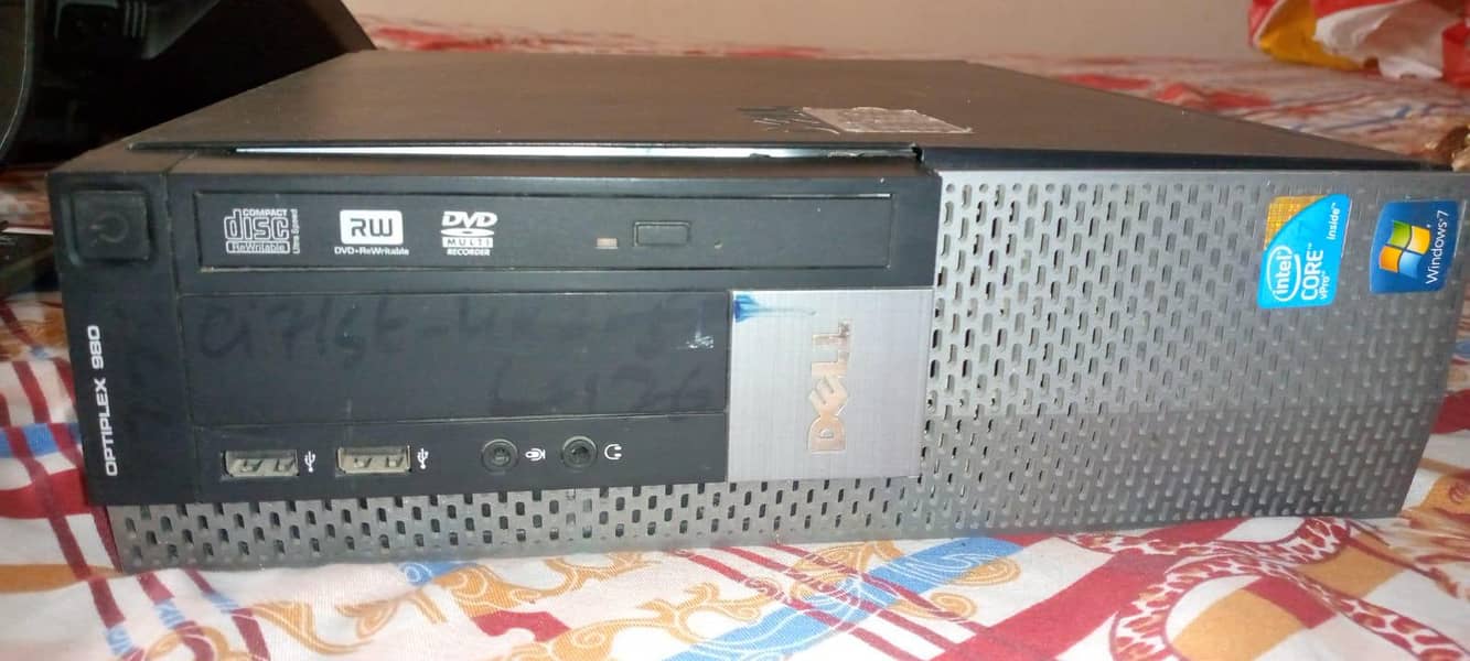 computer CPU with LCD | CPU LCd 1