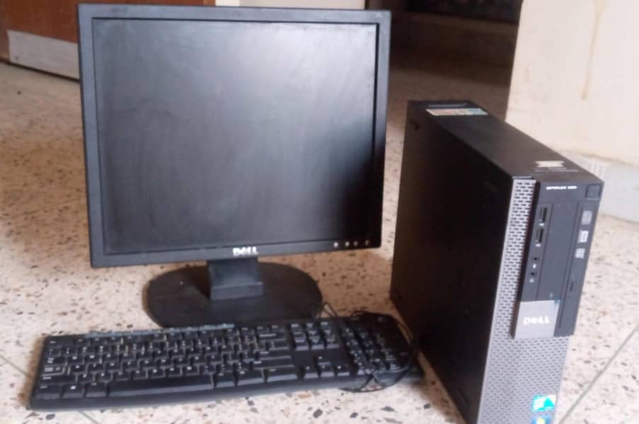 computer CPU with LCD | CPU LCd 4
