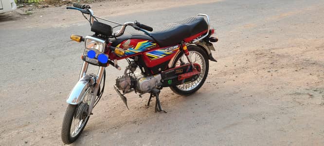 Honda CD 70 2021 Lahore Registered - Lush Condition