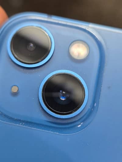Apple iPhone 13 90% BH first hand owner