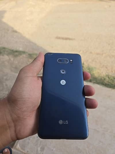 Lg v30 plus 4/64 Non pta
