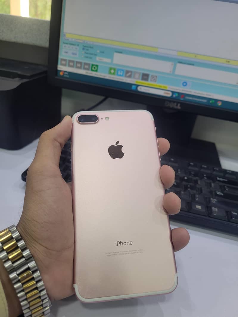 Apple iPhone 7 Plus 7