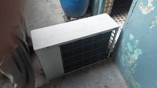 Haier 1 ton ac all ok