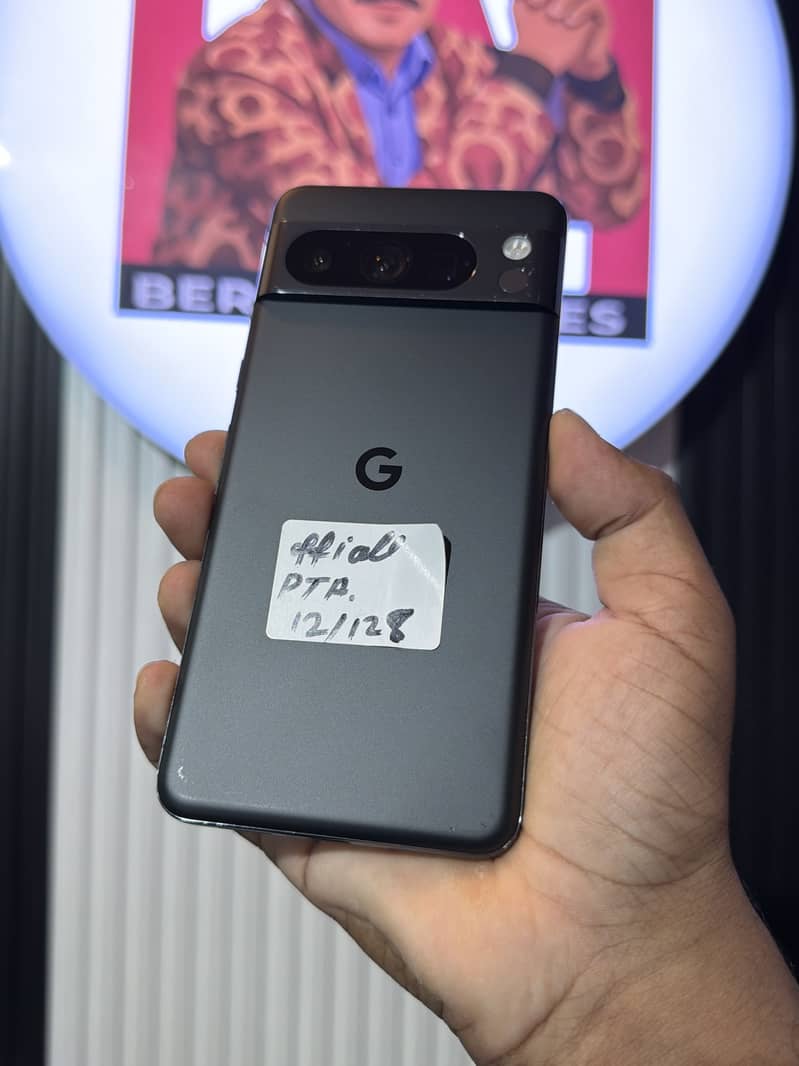 Google Pixel 8 Pro 0
