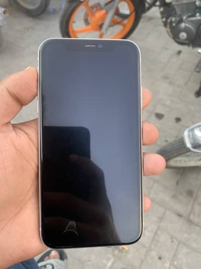 Apple iPhone 11 icloud