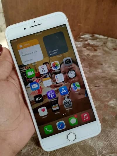 Iphone 7plus PTA approved 128gb My Whatsapp number 0320-19-06-573