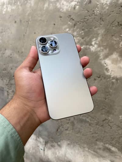Apple iPhone 15 Pro Max