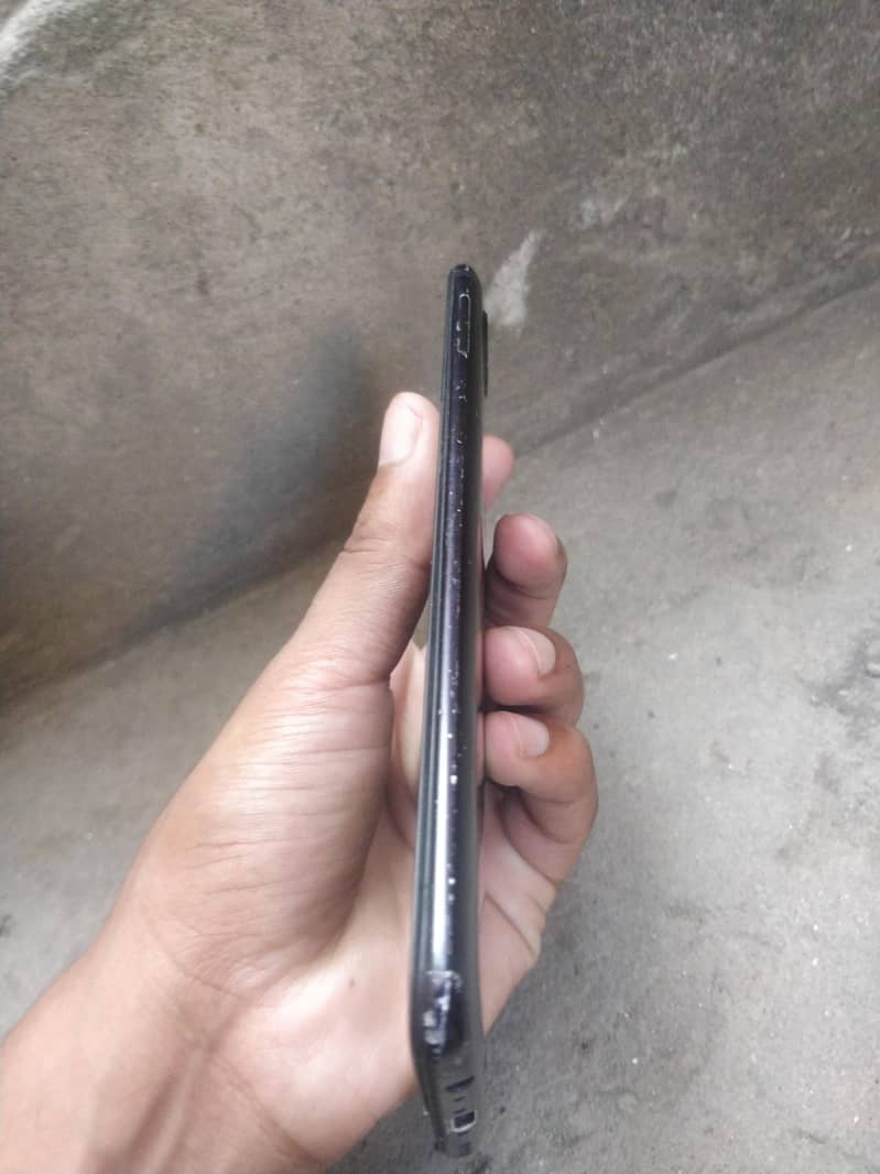 One Plus 5T 4