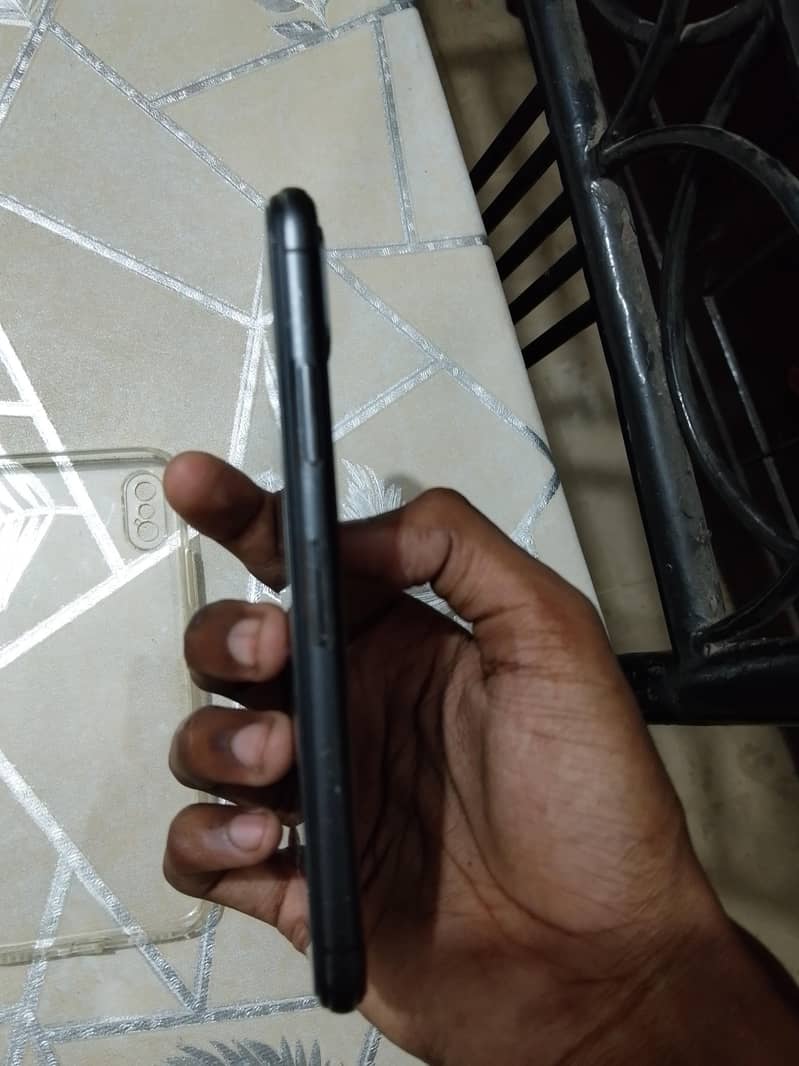 Apple iPhone X 2