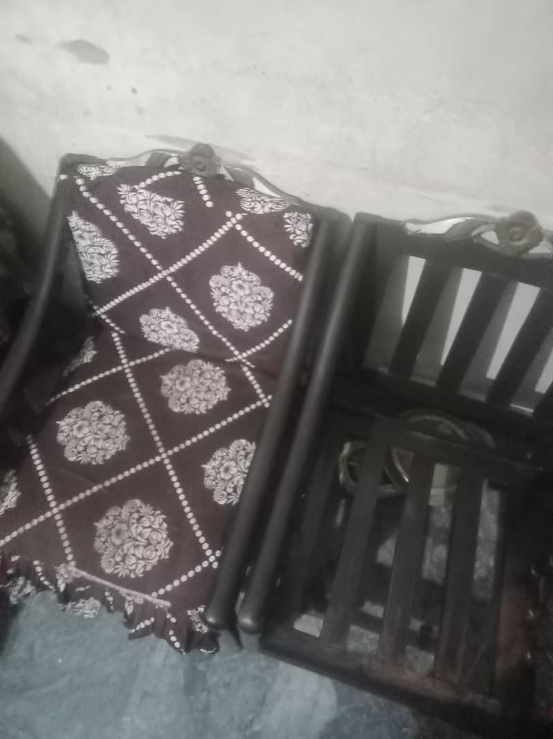 chairs 4
