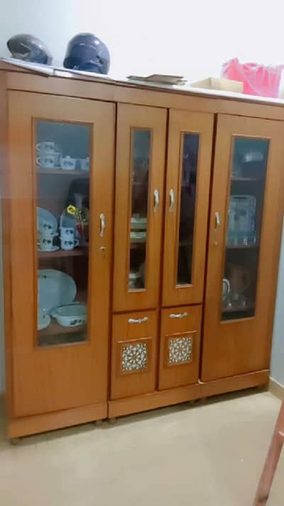 Wooden Crockery Cabinet – 5 Door Display Cabinet – Excellent Condition