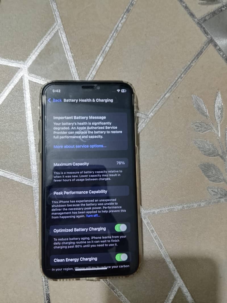 Apple iPhone X 3