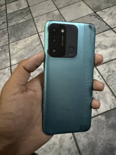 Tecno spark 8c