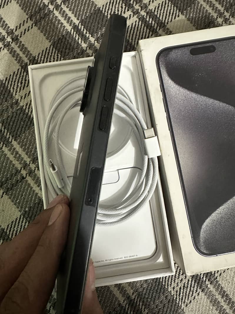 15 pro max 4