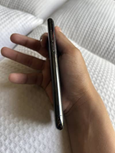 Apple iPhone 11 Pro