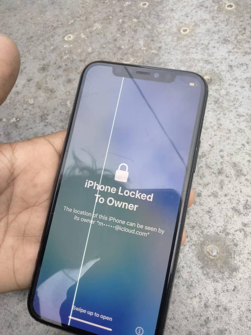iphone 11 pro 4
