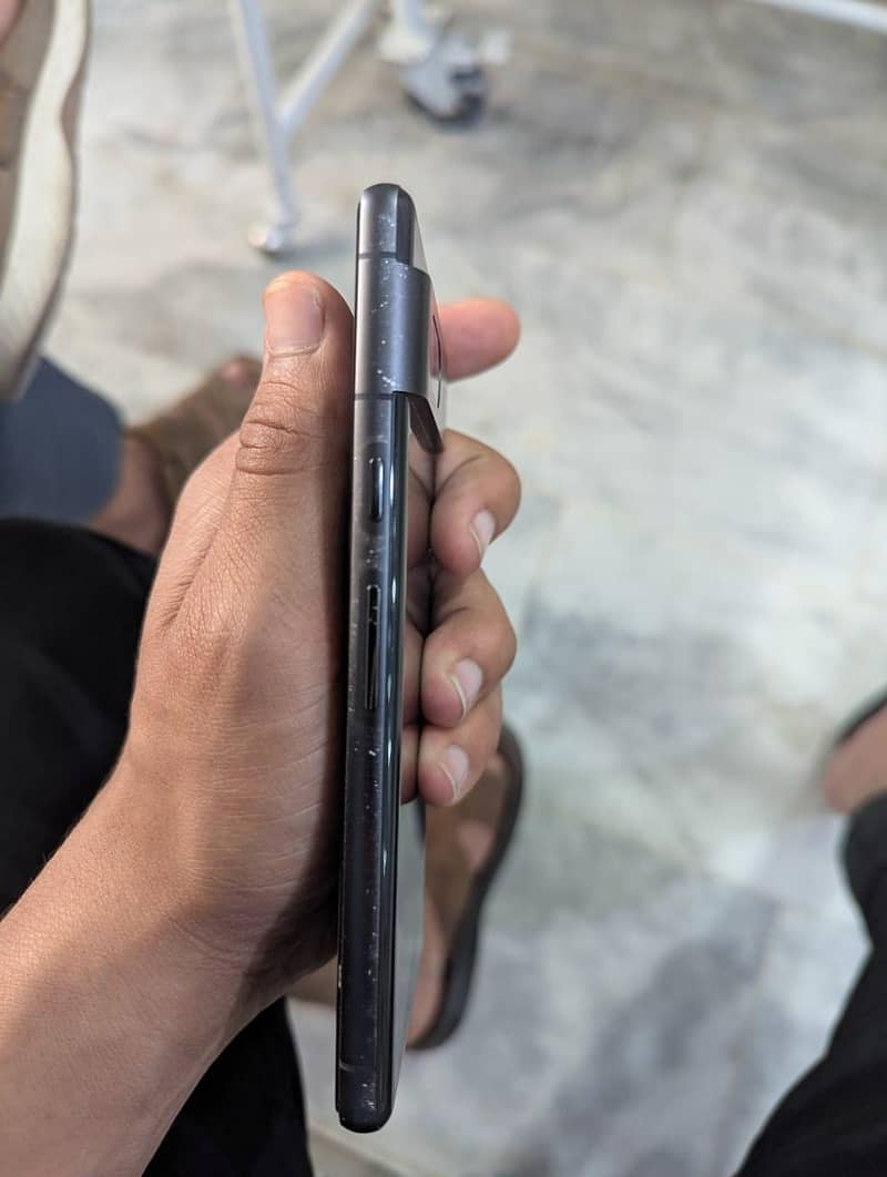 Google Pixel 7 5