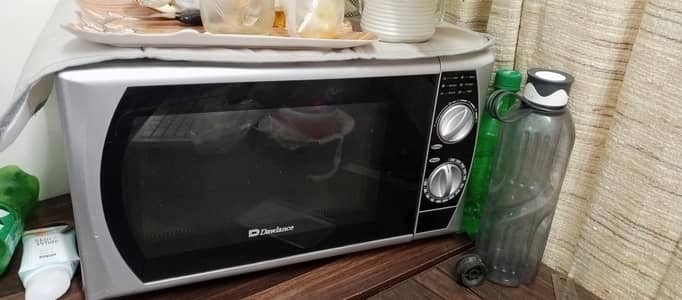 Dawlance Microwave Oven – Good Condition | Heating 100% Working
