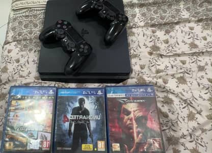 PS4  slim