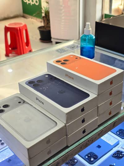 Apple iPhone 17 Pro Max jv 256gb box pack all color available