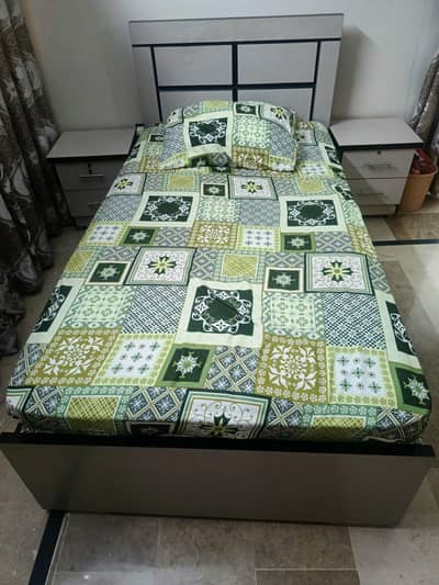 Single Bedroom Set New Condition with Mattress