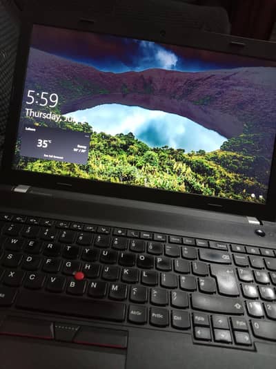 Lenovo ThinkPad | Intel Core i5 6th Gen | 8GB RAM | 256GB SSD |