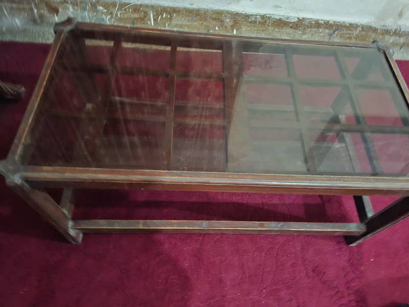 Coffee table 0