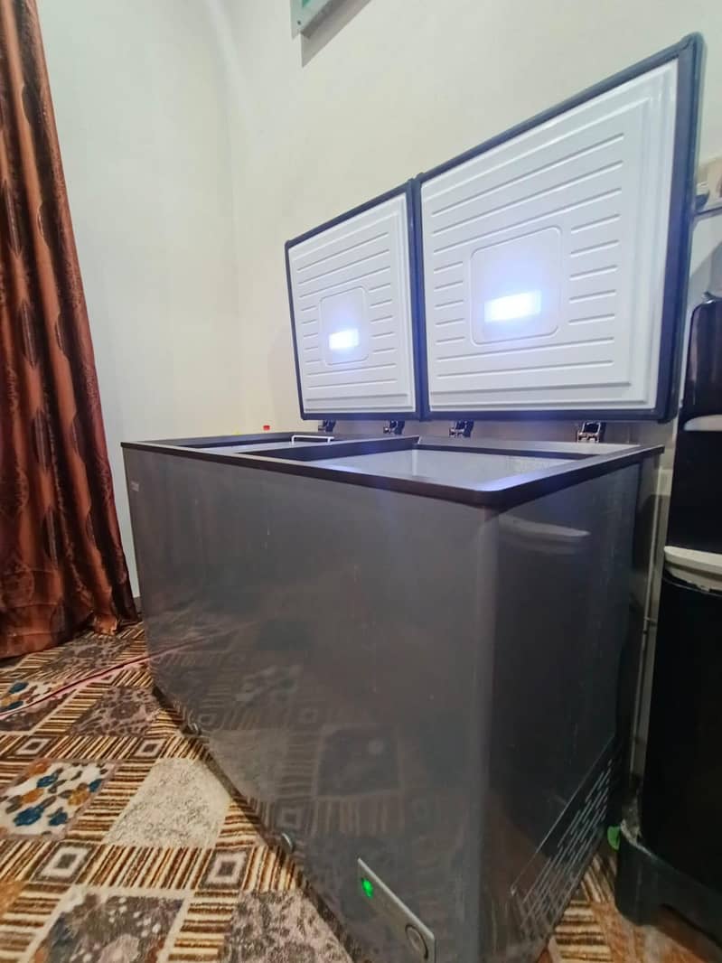 ریفریجریٹر  ہائر 1