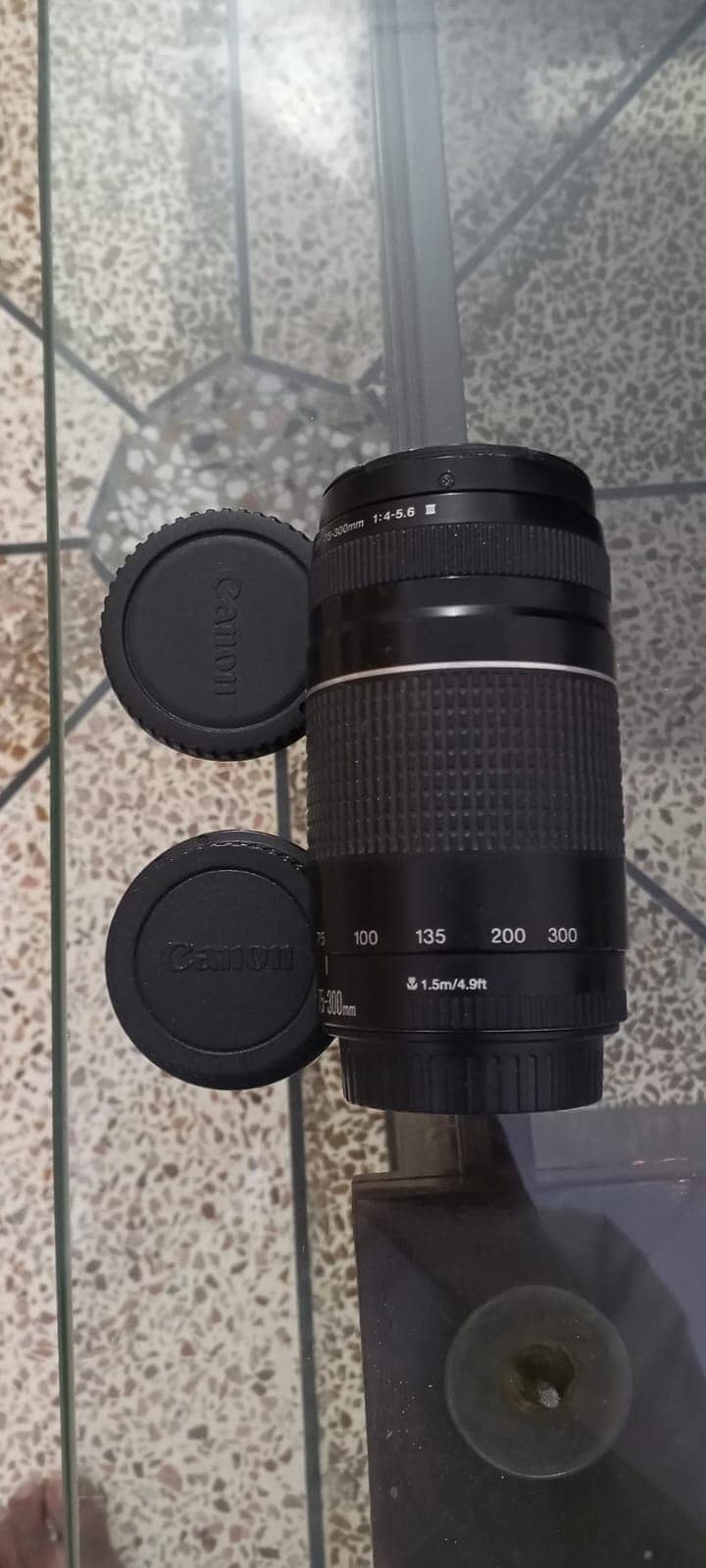 DSLR Model EOS 700D 3