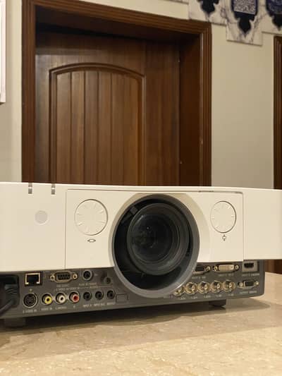 Sony VPL-FHZ55 Laser Projector | 4000 Lumens