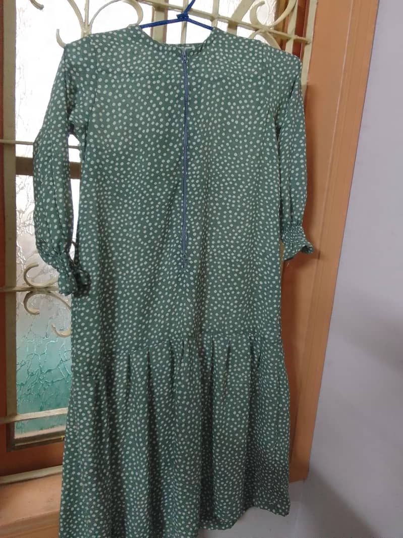 Abaya's 10