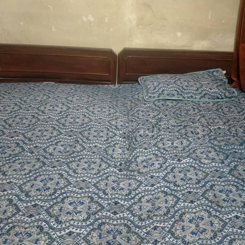 2 single beds 1
