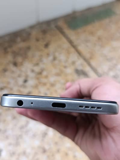 Infinix Hot 50i