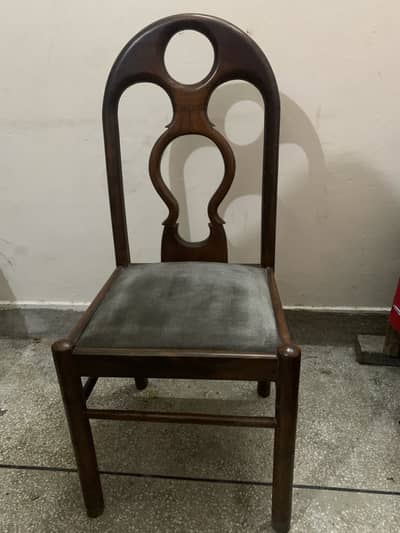 6 Dining chairs