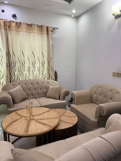 5-Seater Sofa Set (2+2+1) with Modern Nesting Center Table