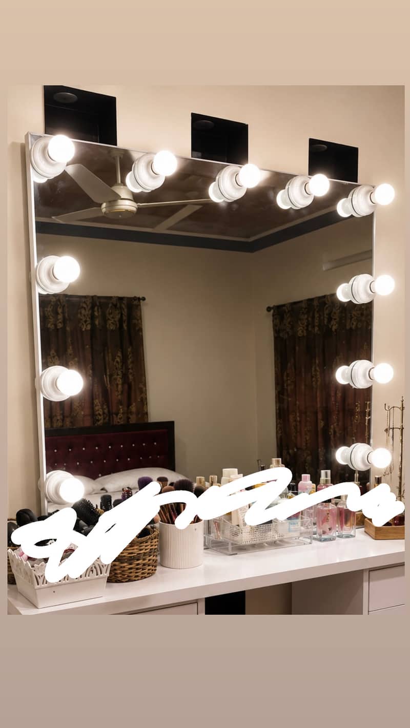 Vanity dressing table 1