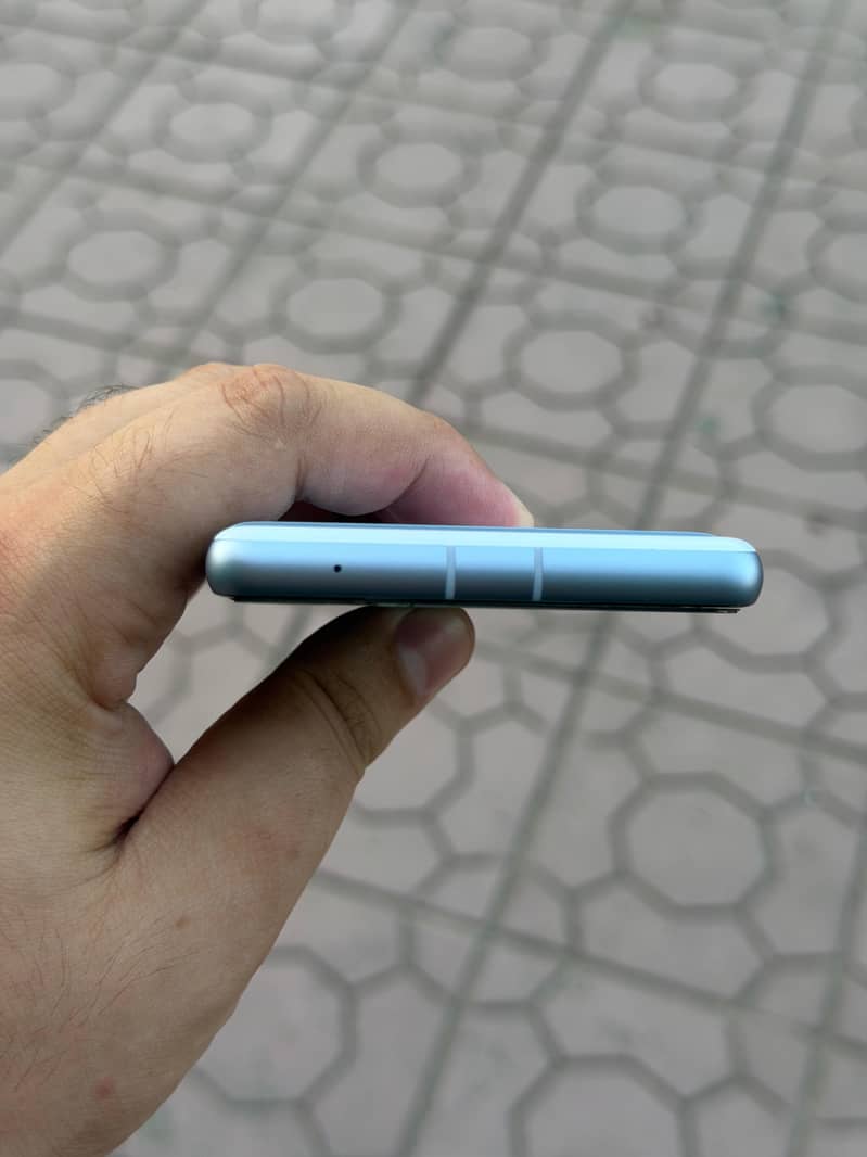 Google Pixel 7a 3