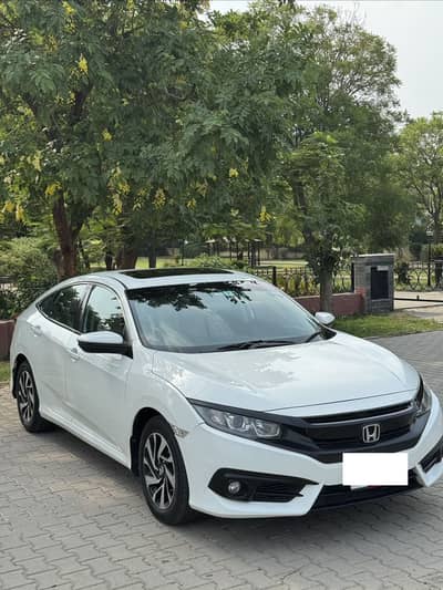 Honda Civic Oriel 1.8 I-VTEC CVT