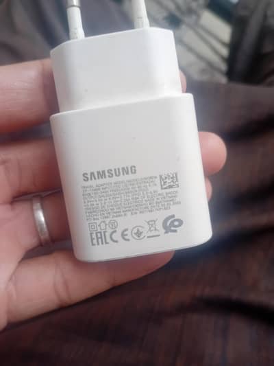 Samsung 25W Travel Adapter (model EP-TA800