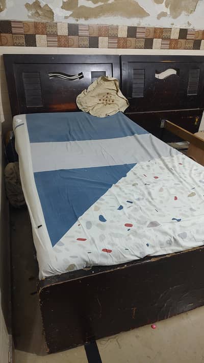 AMAZING BED FOR SALE