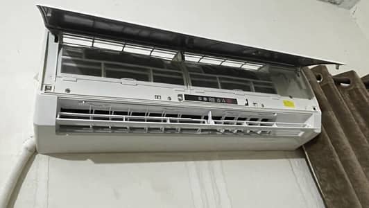 Gree 1.0 Ton AC