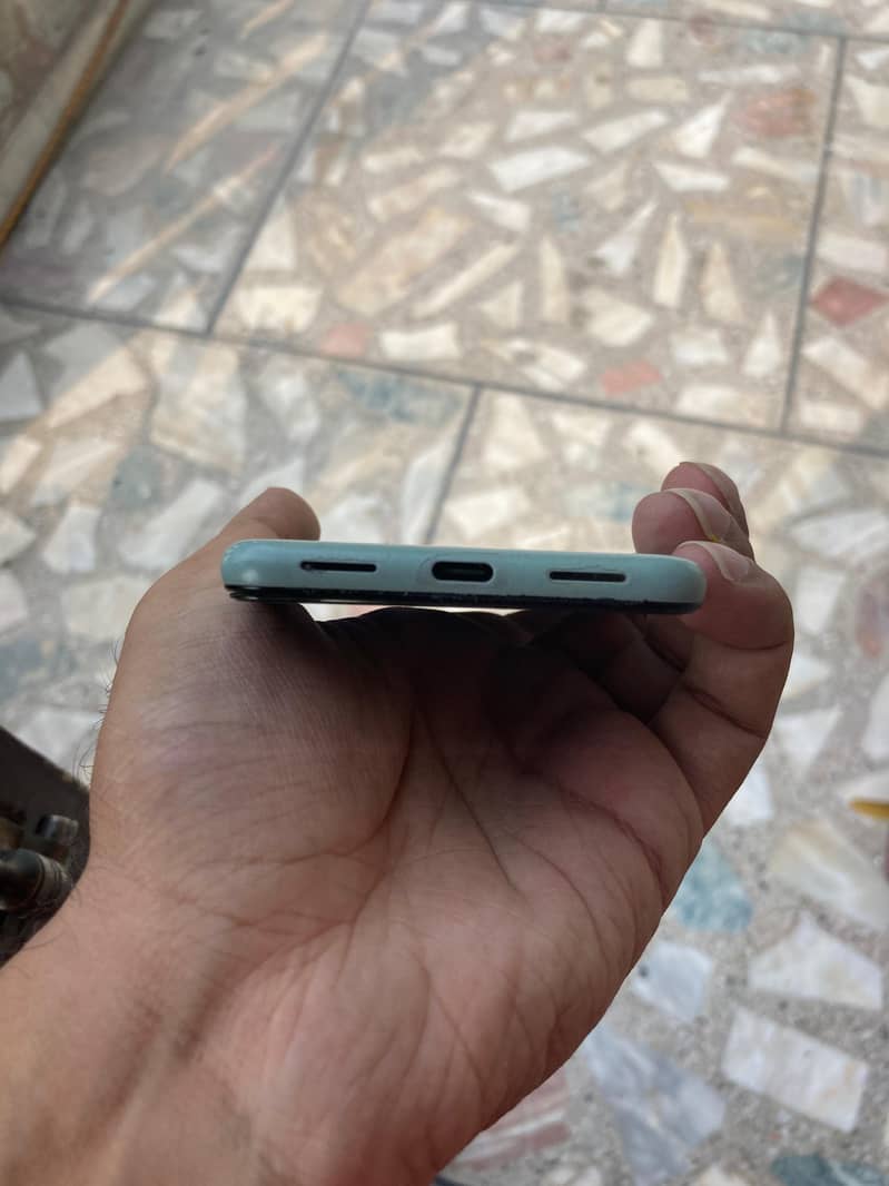 Google Pixel 5 2