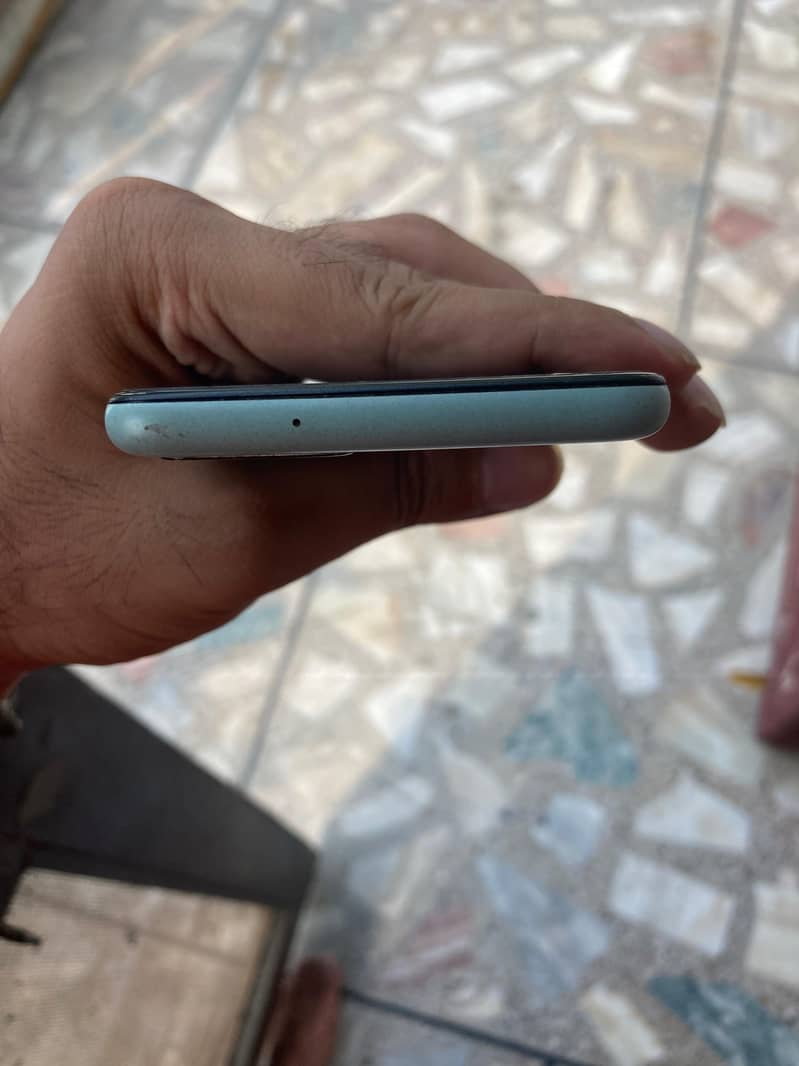 Google Pixel 5 3